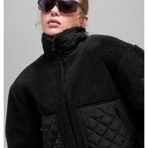 ALO sherpa edge bomper jacket